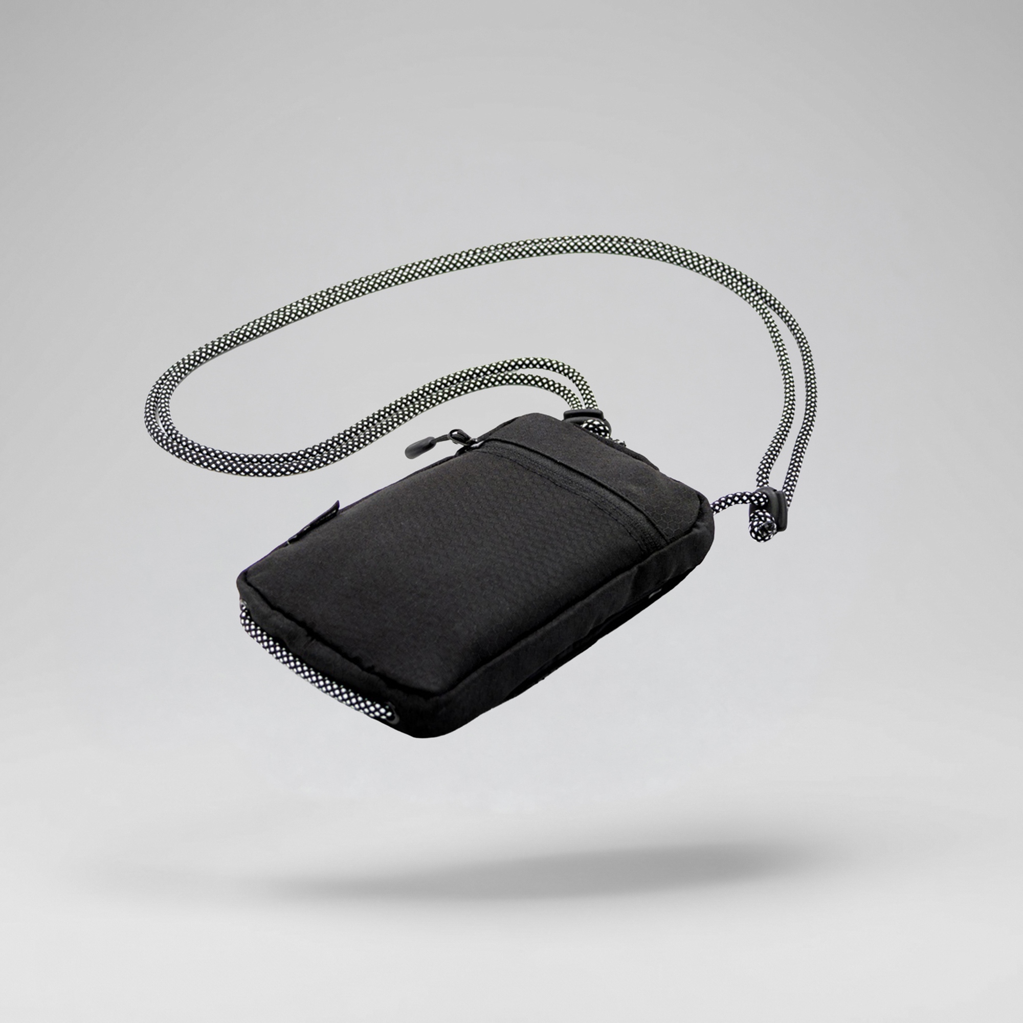 Водостойкая сумка для телефона Solo Eco с логотипом Brand Charger | Print Logo