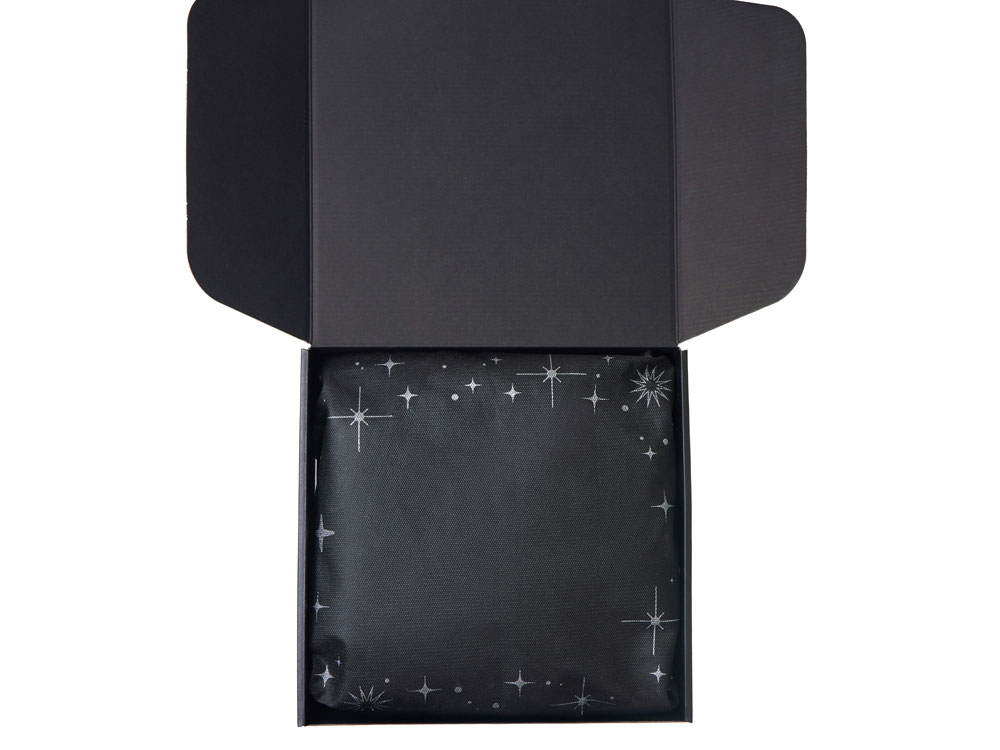 Подарочный набор с варежками, шарфом и термосом, серый