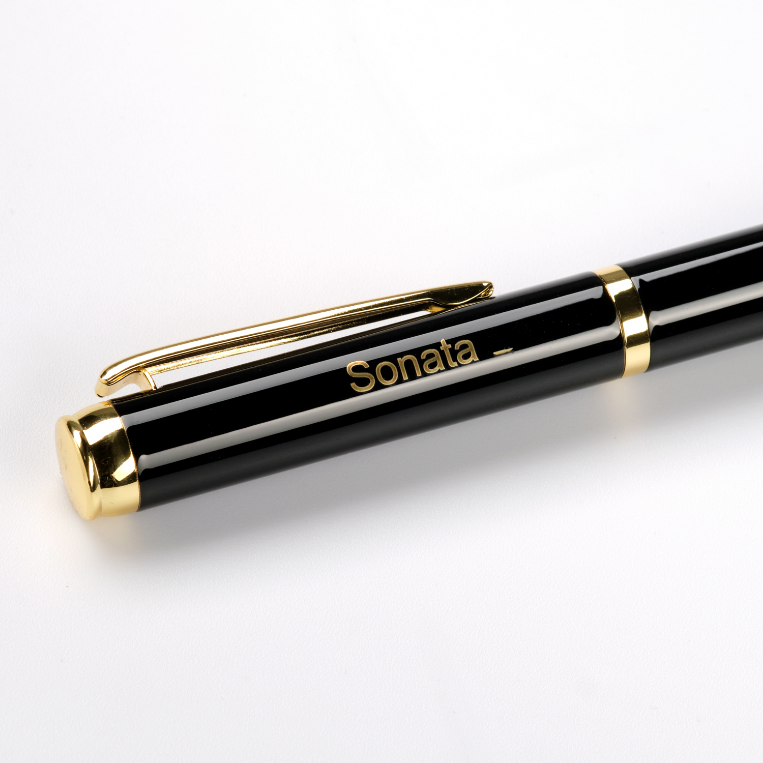 Шариковая ручка Sonata BP, черная/позолота