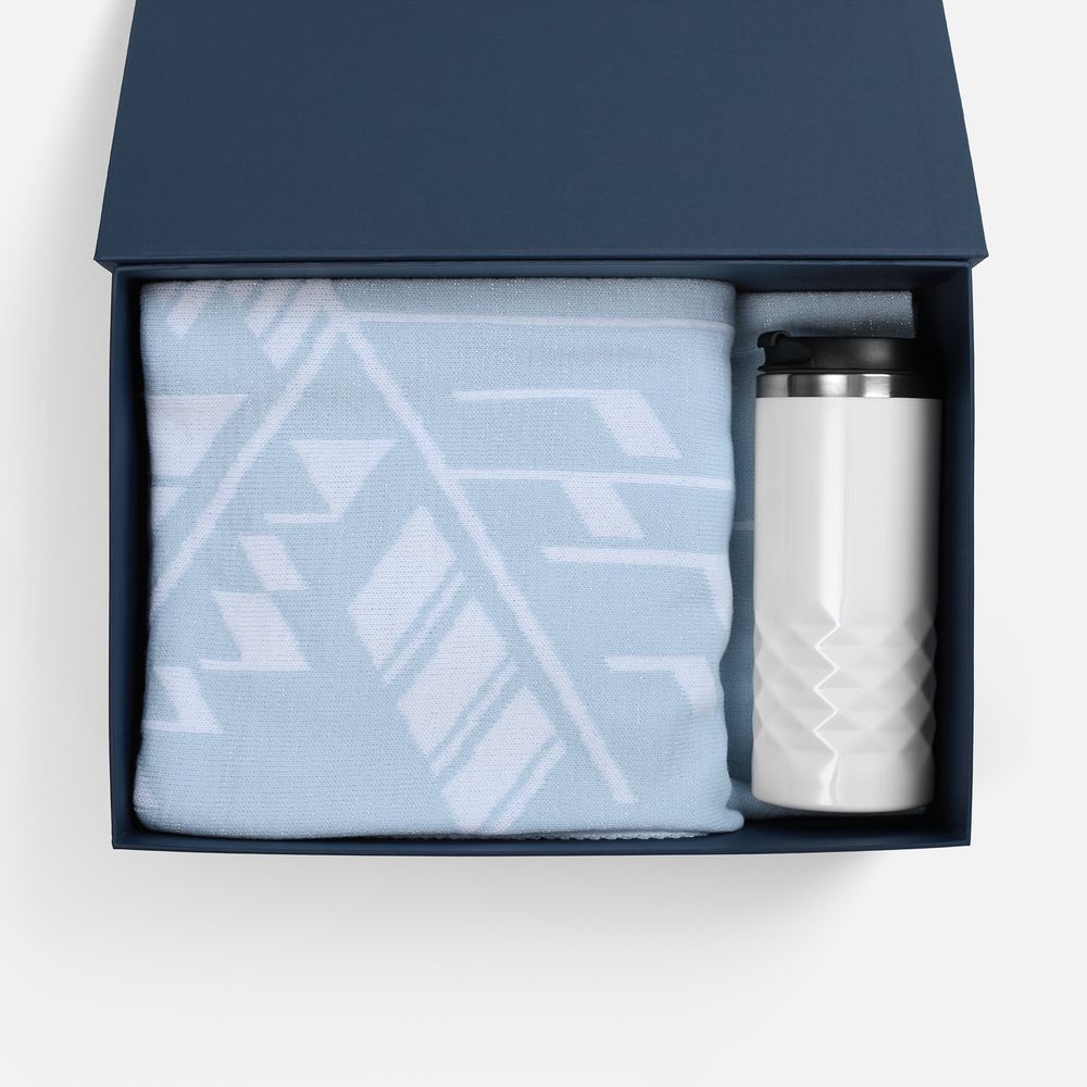 Коробка Snowlace — пример нанесения логотипа (сделано в России) | Print Logo