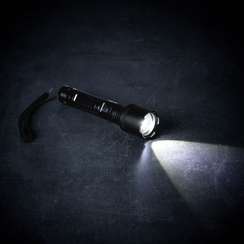 Фонарь аккумуляторный с фокусировкой луча FarSee