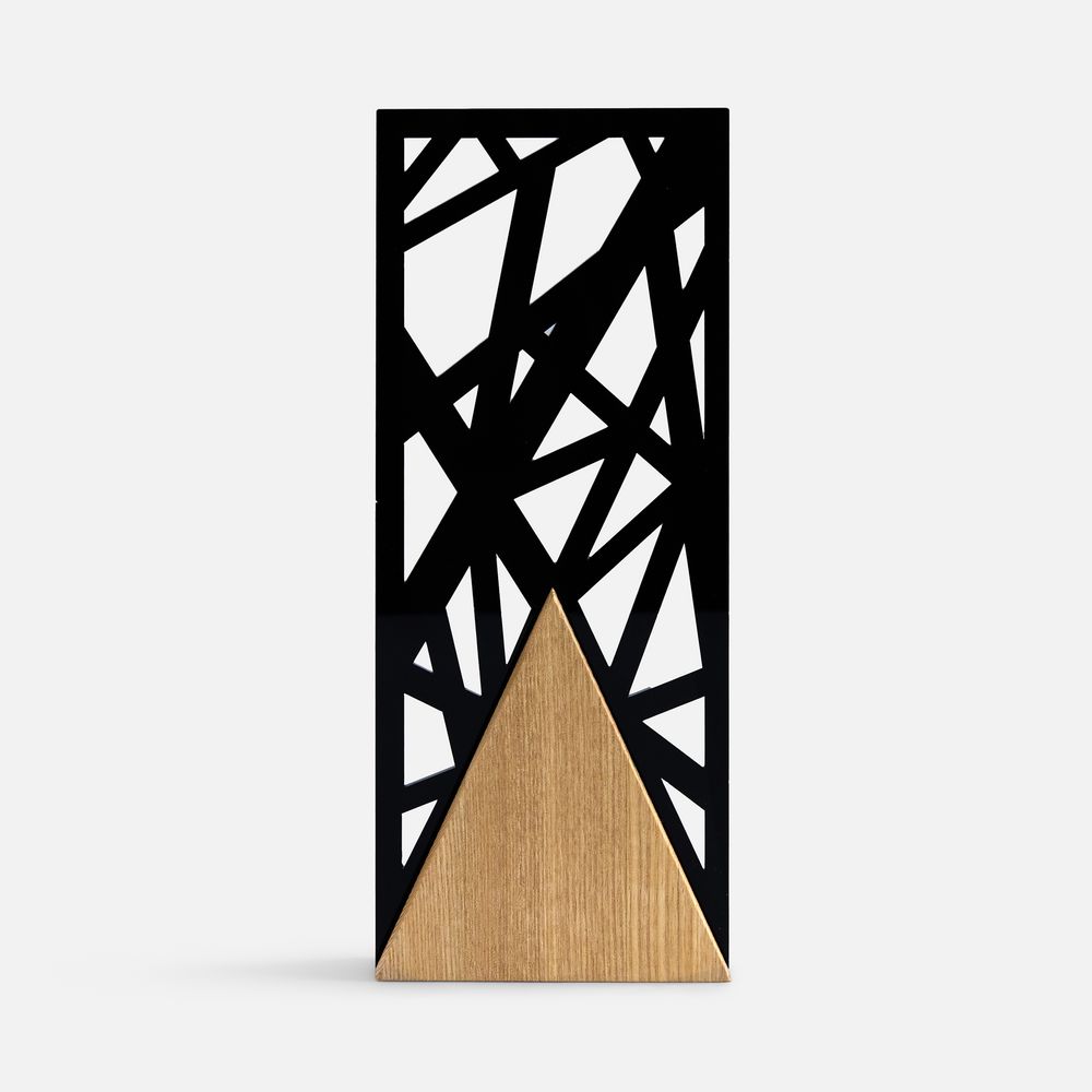 Стела Dreamclast — пример нанесения логотипа (сделано в России) | Print Logo