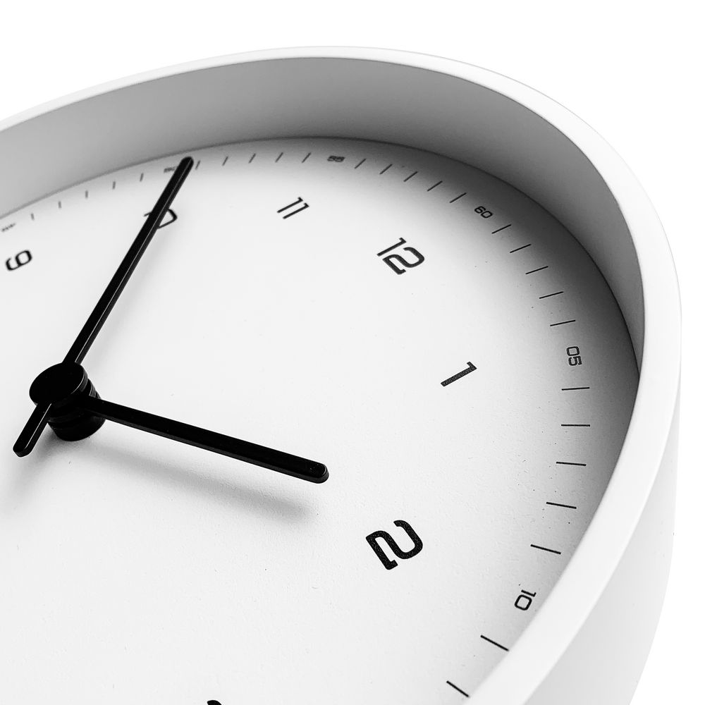 Часы настенные Flash