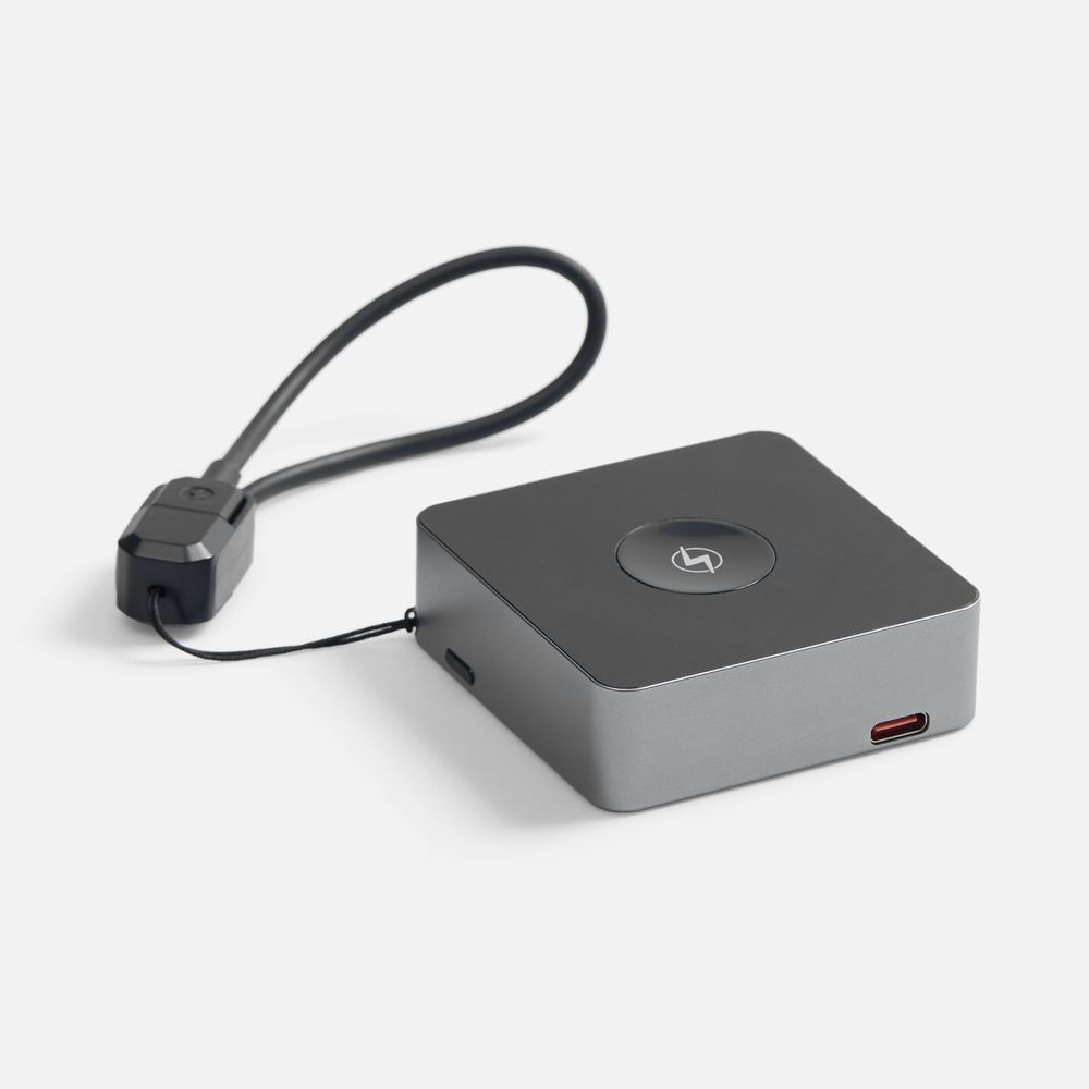 Внешний аккумулятор с беспроводной зарядкой Aura Power 5000 мАч фото на сайте Print Logo.