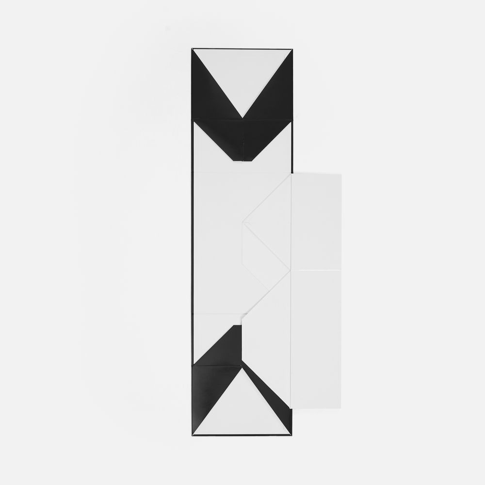 Коробка складная Foldream, M — пример нанесения логотипа () | Print Logo