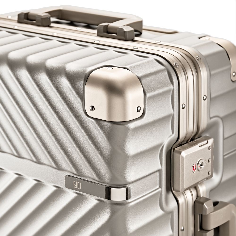 Чемодан Aluminum Frame PC Luggage V1 фото на сайте Print Logo.