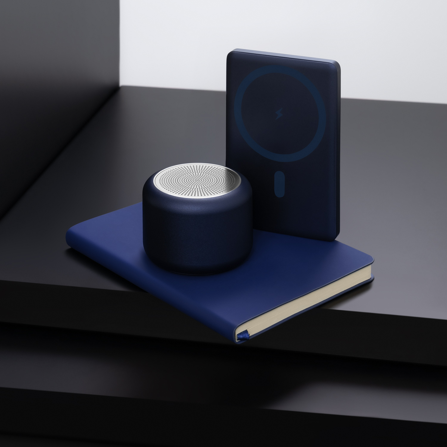 Беспроводная колонка Passion 80dB 600 mAh (Bluetooth 5.0), синяя