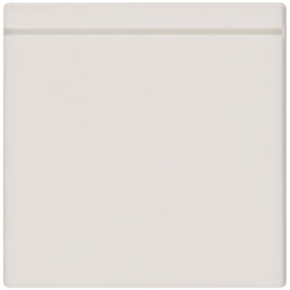 Лейбл из ПВХ Kare с логотипом сделано в России | Print Logo