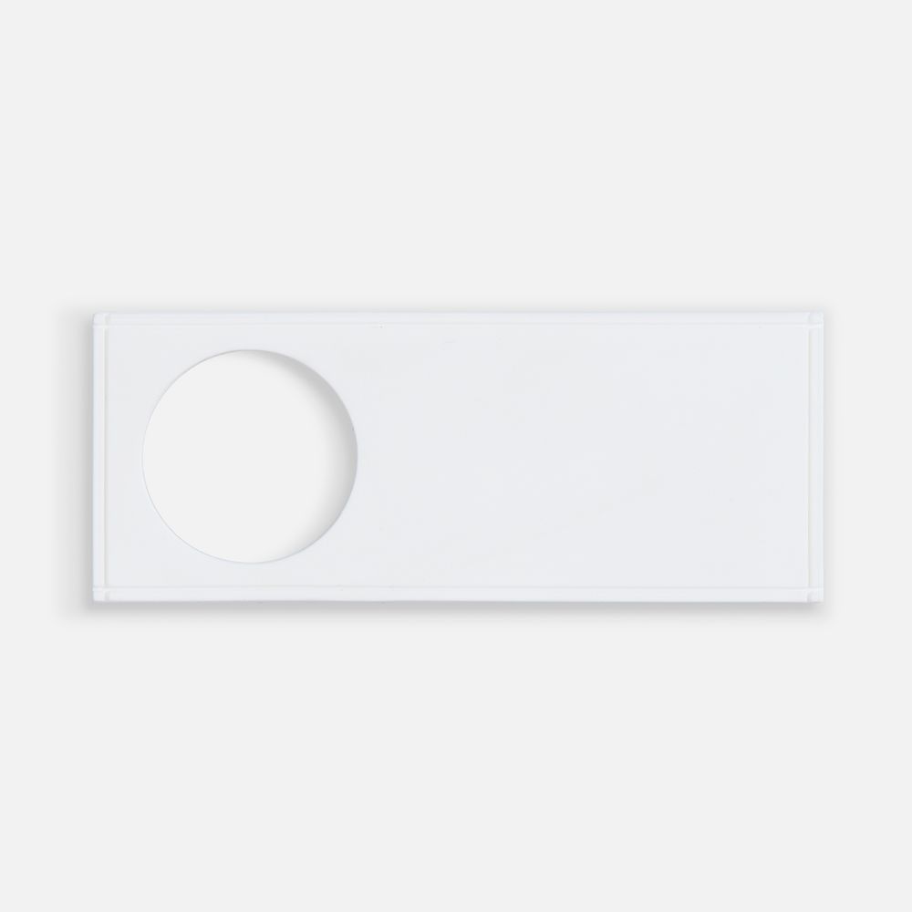 Лейбл из ПВХ с вырубкой «Круг» с логотипом сделано в России | Print Logo