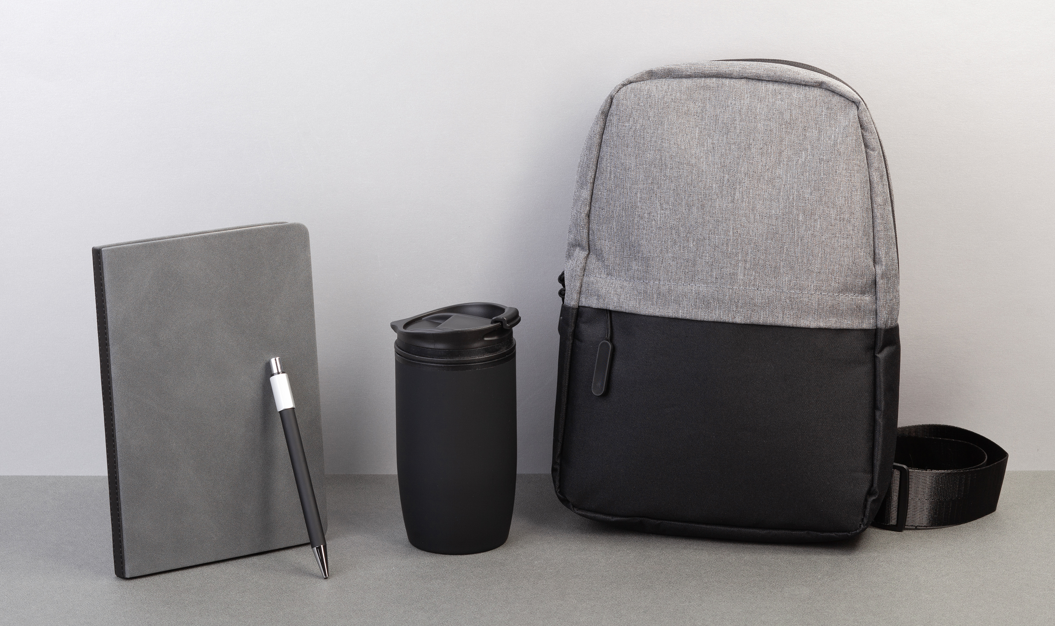 Рюкзак "Single" на одно плечо, серый