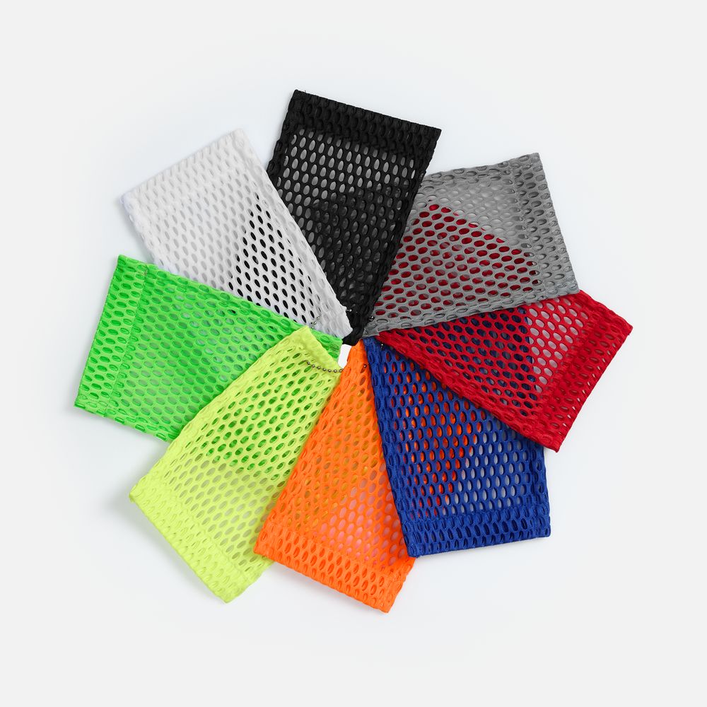 Шопер-конструктор Taga с зелеными элементами фото на сайте Print Logo.