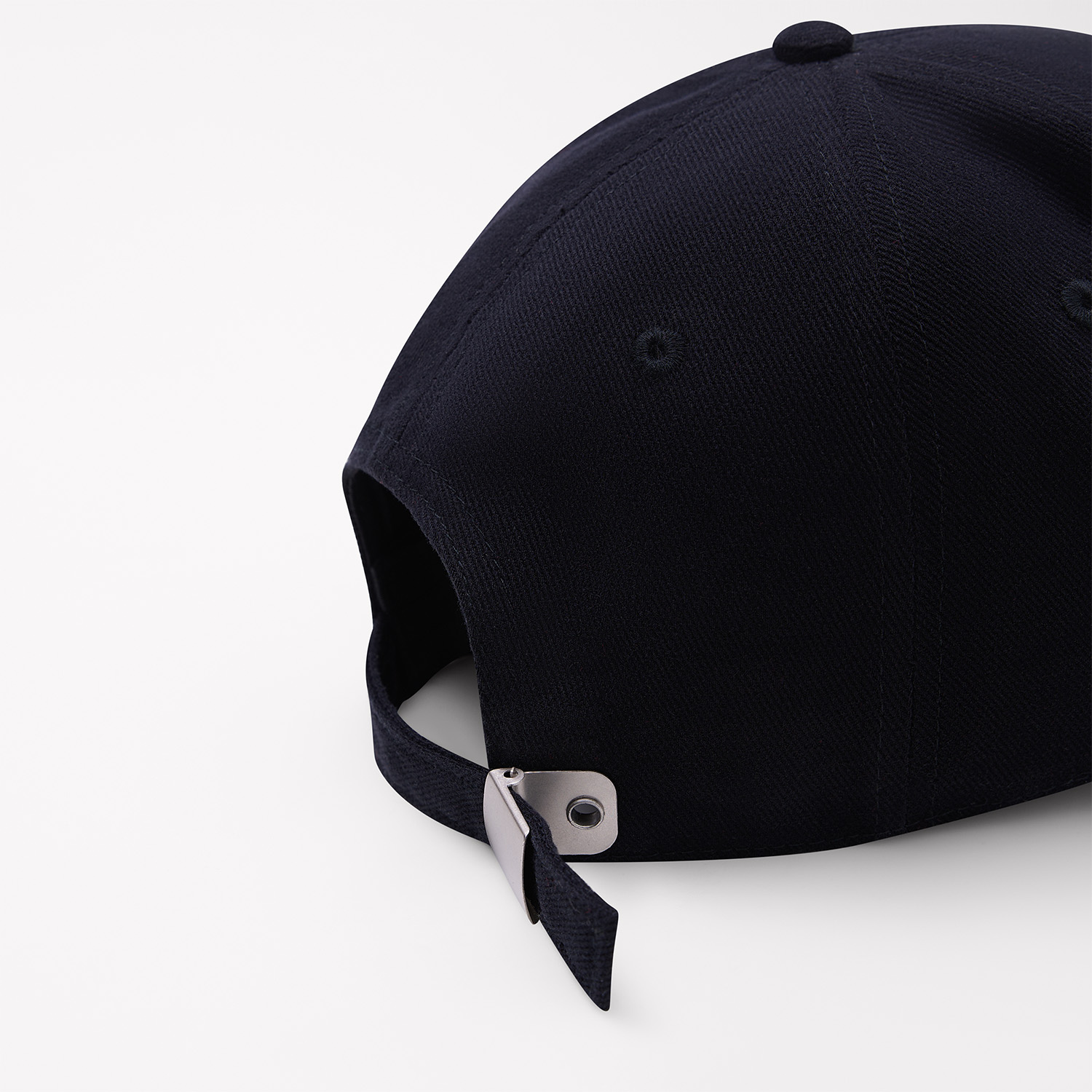 Бейсболка Аксис, 6 клиньев, белый фото на сайте Print Logo.