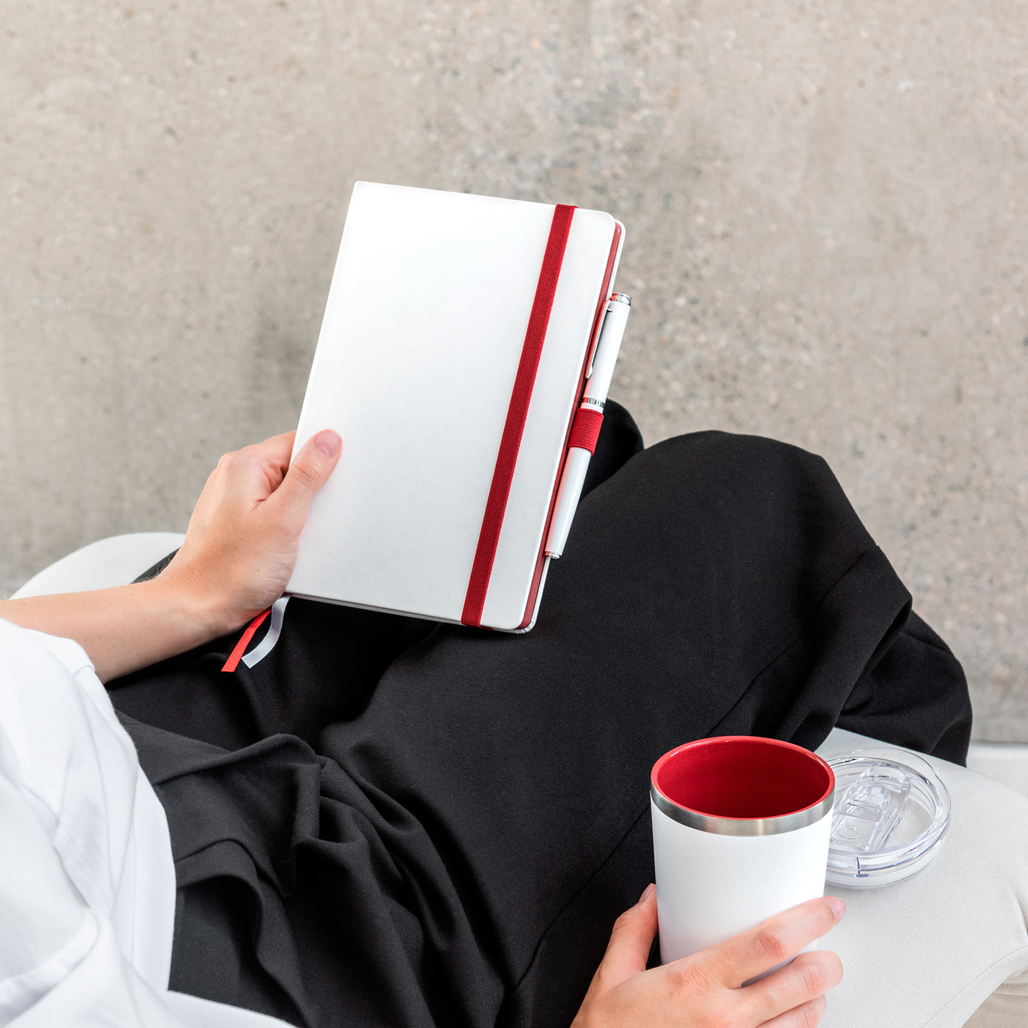 Термокружка вакуумная с керамическим покрытием Арктик, белый/красный