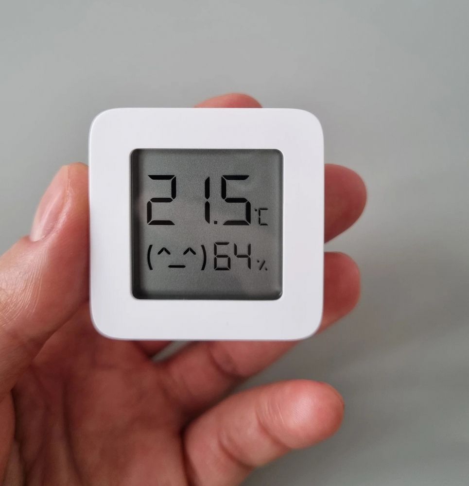 Датчик температуры и влажности Xiaomi Temperature and Humidity Monitor 2