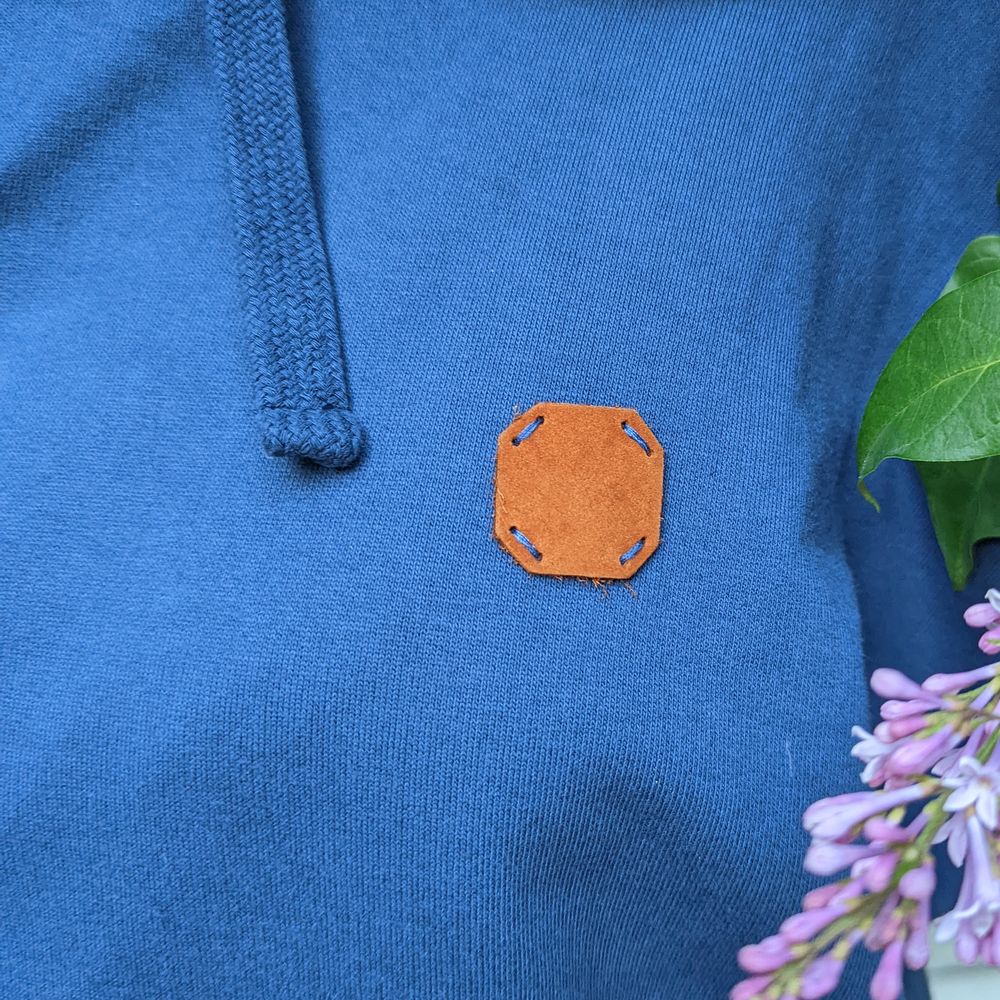 Лейбл кожаный Beta Kikar, M фото в интернет-магазине Print Logo.