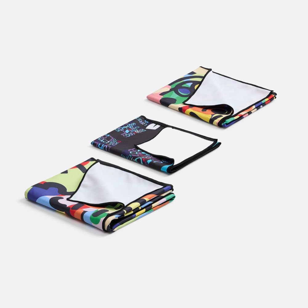 Полотенце спортивное Evince XL с полной запечаткой на заказ фото на сайте Print Logo.