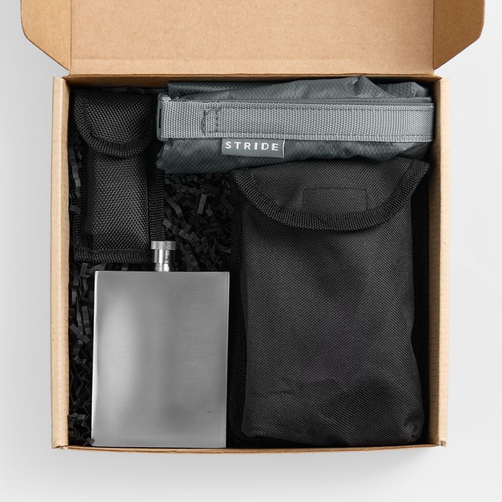 Набор Brutaliteam и подарки фото на сайте Print logo.