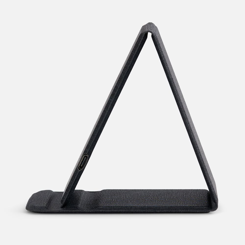 Подставка для смартфона с беспроводной зарядкой Kickstand фото на сайте Print Logo.