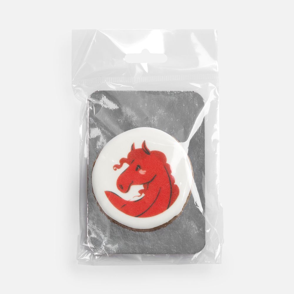 Печенье имбирное «Красный конь» — пример нанесения логотипа (сделано в России) | Print Logo