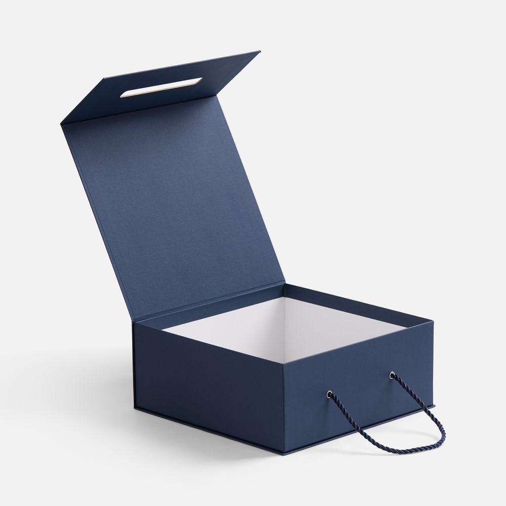 Коробка Capper Hold — пример нанесения логотипа () | Print Logo