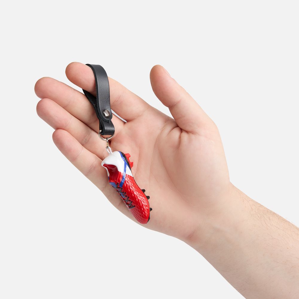 Брелок «Футбольная бутса» — пример нанесения логотипа (сделано в России) | Print Logo