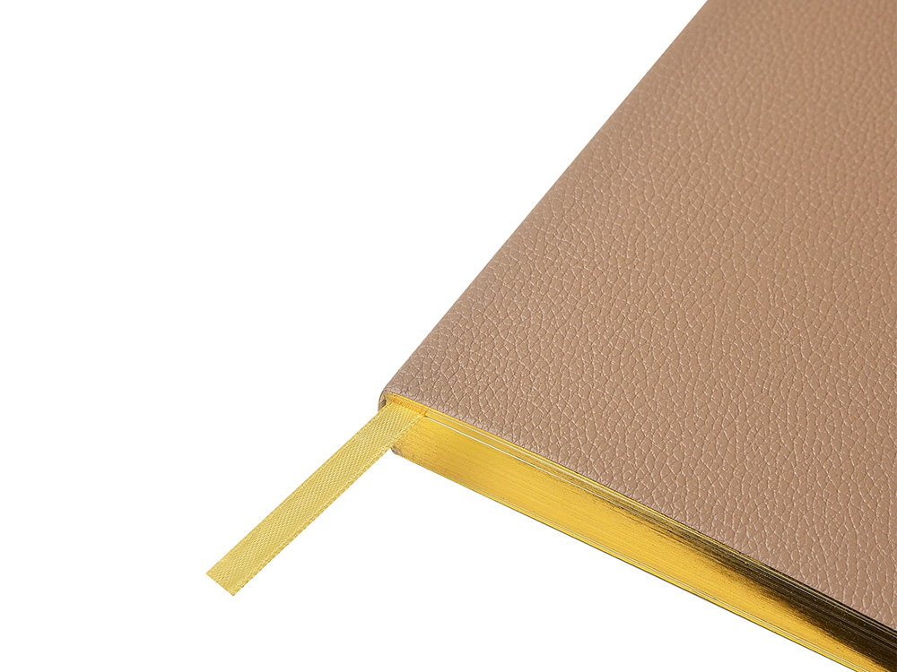Ежедневник недатированный А5 Total beige с нашивкой, бежевый