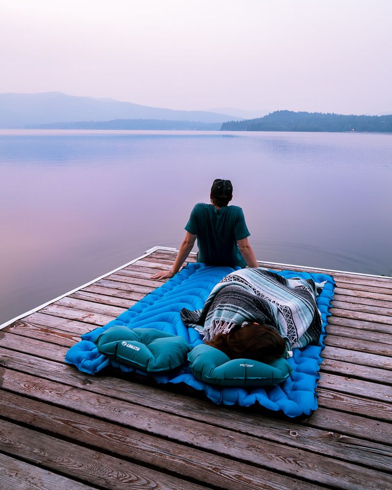 Надувной коврик Static V Double фото на сайте Print Logo.