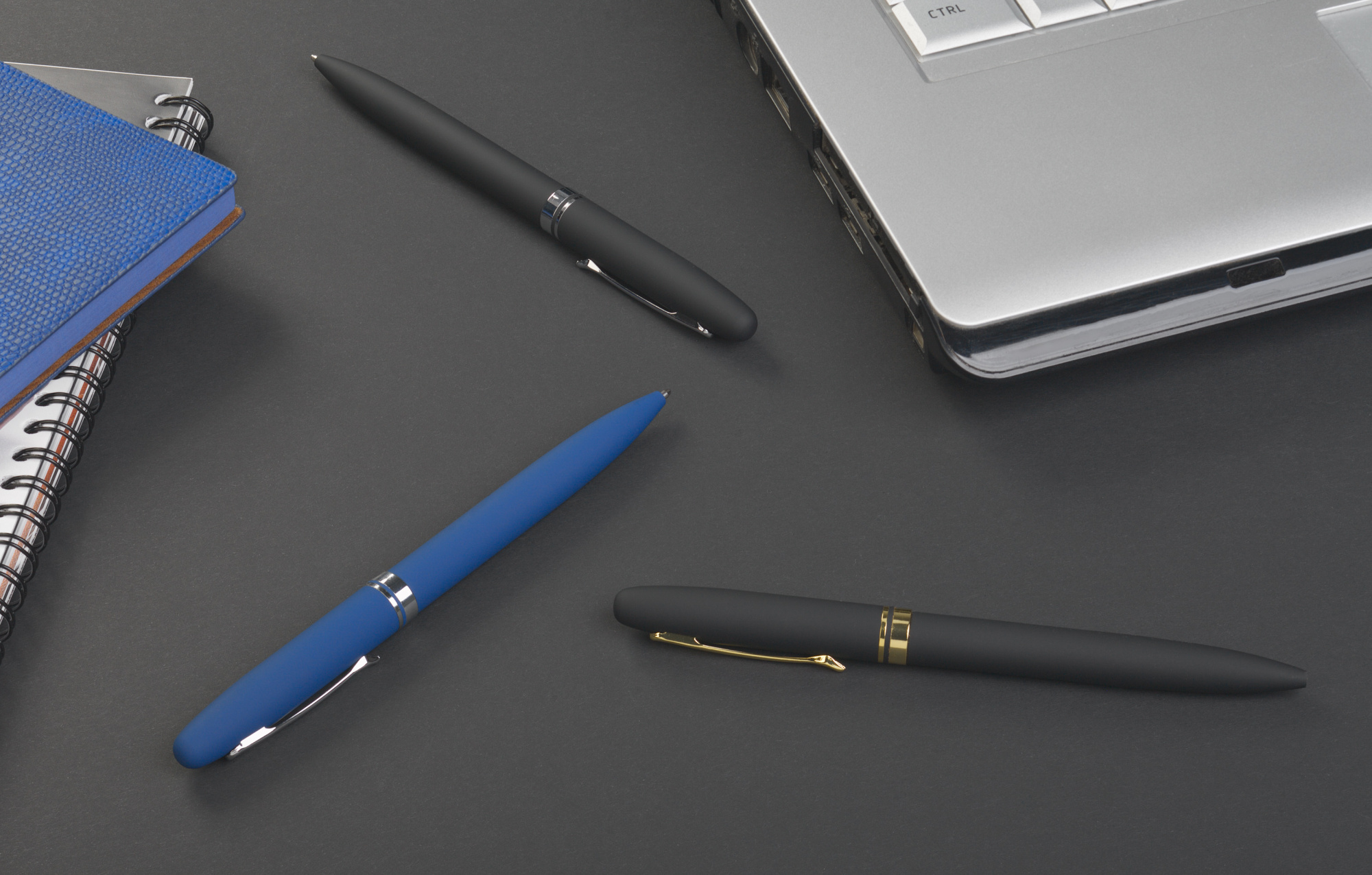 Ручка шариковая "Moon" покрытие soft touch фото на сайте Print Logo.