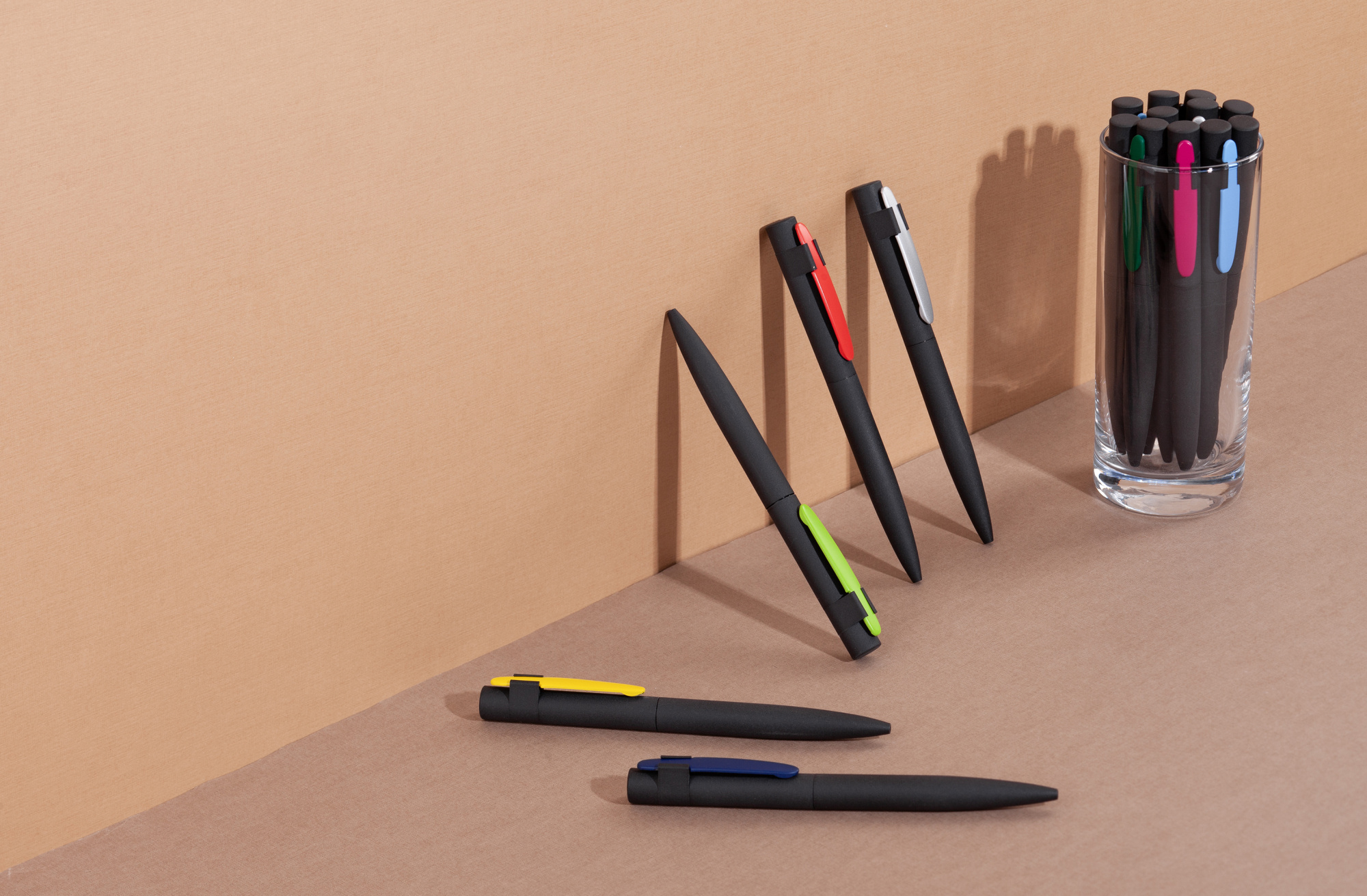 Ручка шариковая "Lip SOFTGRIP" фото на сайте Print Logo.