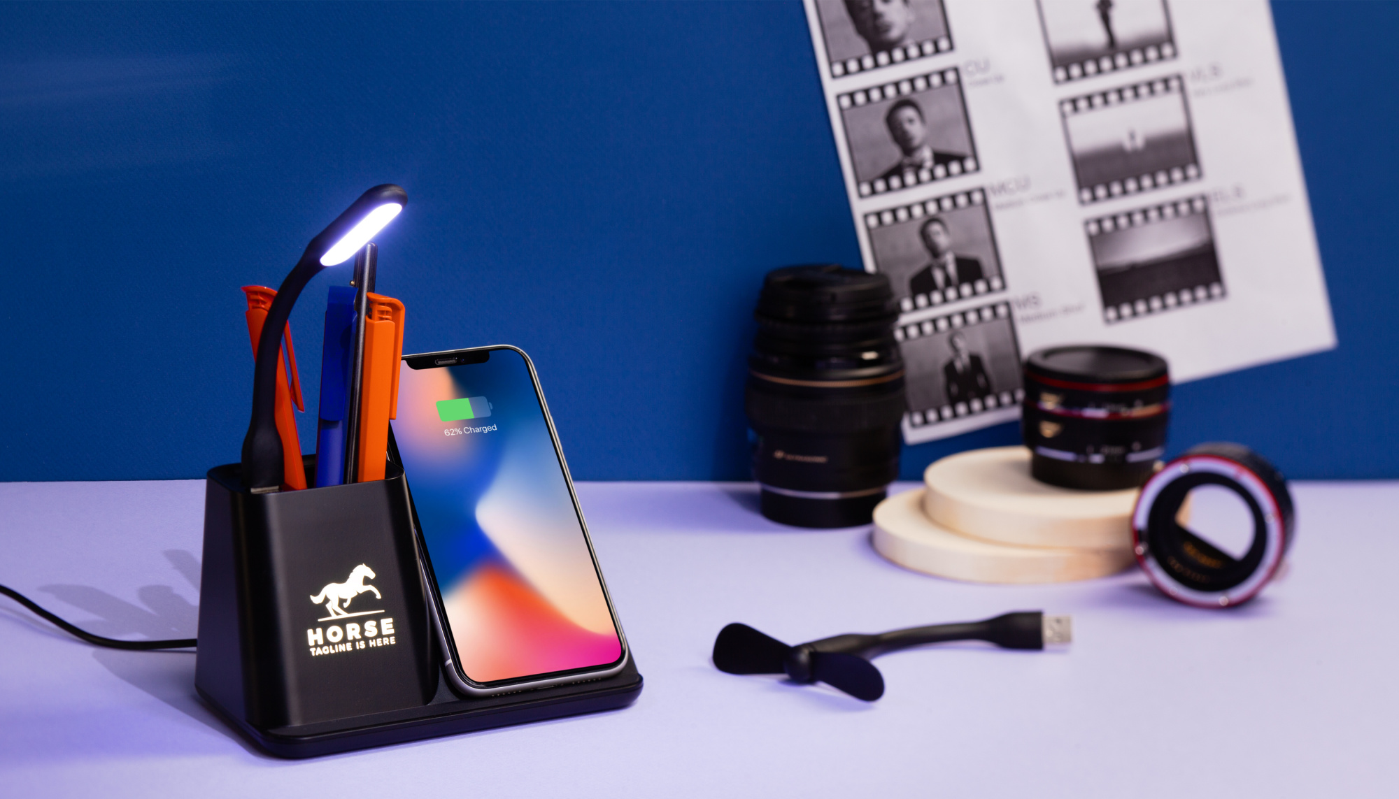 Карандашница "Black Star" с беспроводным (10W) зарядным устройством, вентилятором и лампой, с подсветкой логотипа фото на сайте Print Logo.