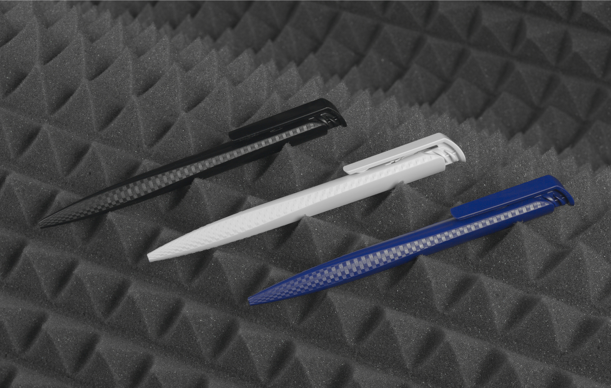 Ручка шариковая TRIAS CARBON, белый фото на сайте Print Logo.