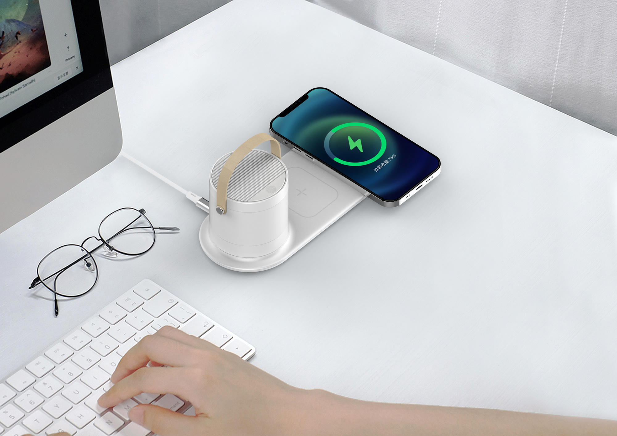 Настольная беспроводная (15W) зарядная станция "Smart Home" с bluetooth колонкой-лампой фото на сайте Print Logo.